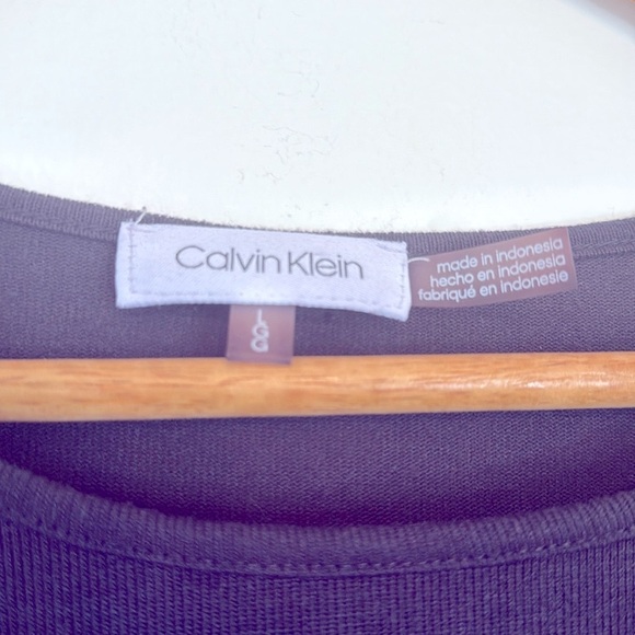 CALVIN KLEIN Women's Tunic Top in Black - Picture 3 of 5